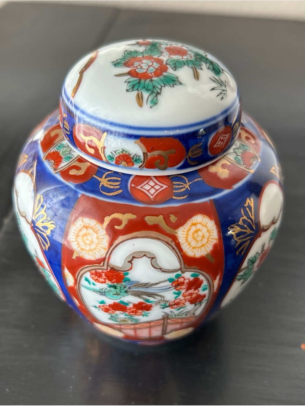 Collectible Hand Painted Ginger Jar Vase with Lid Japan